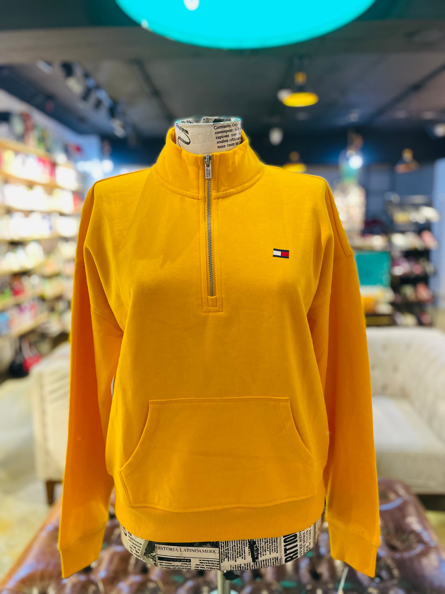 Tommy Hilfiger sweater