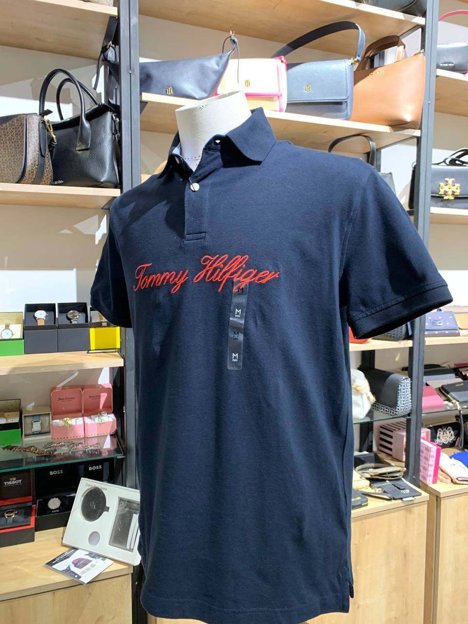 Tommy Hilfiger t-shirt size Medium