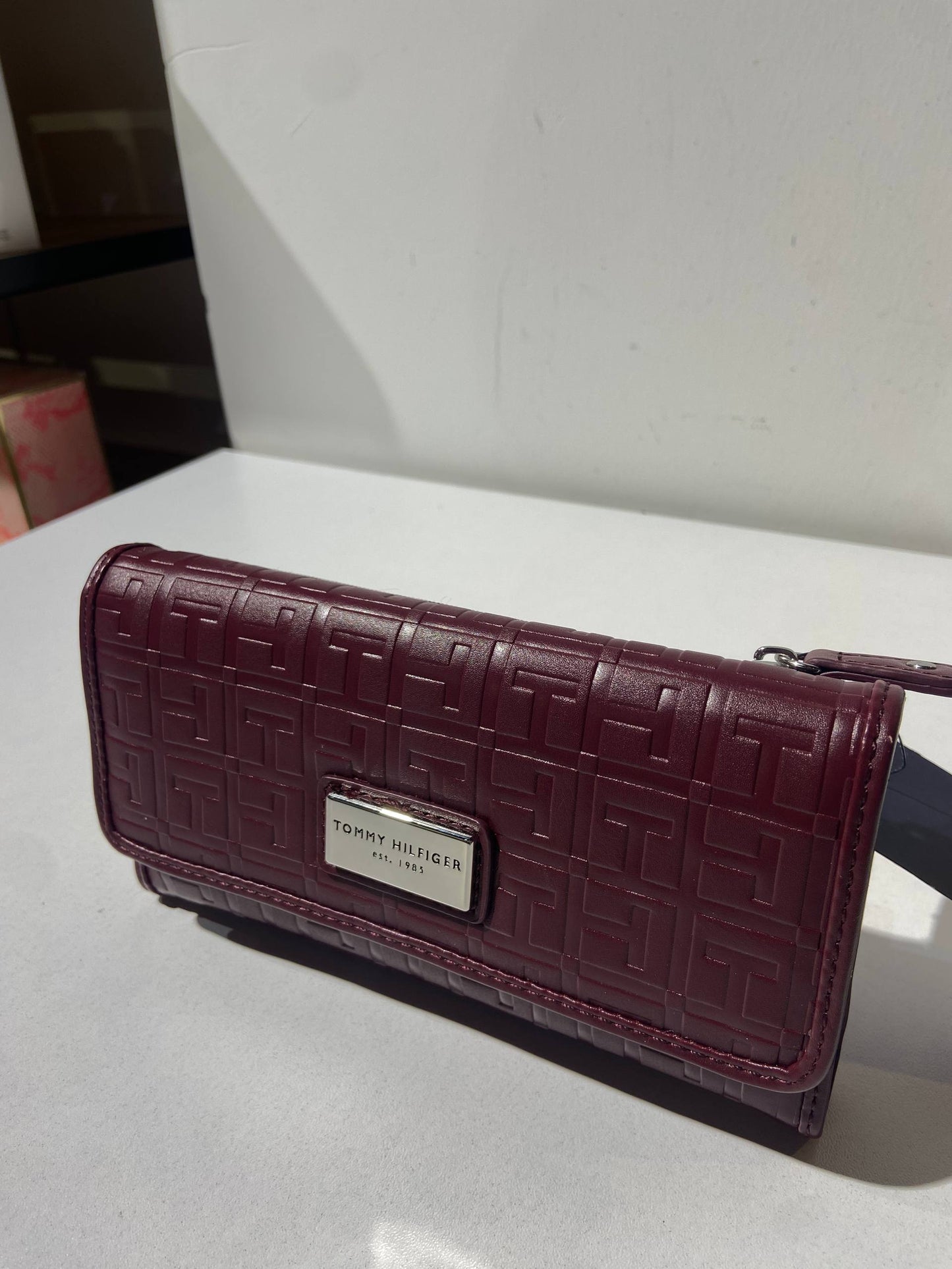 Tommy Hilfiger wallet