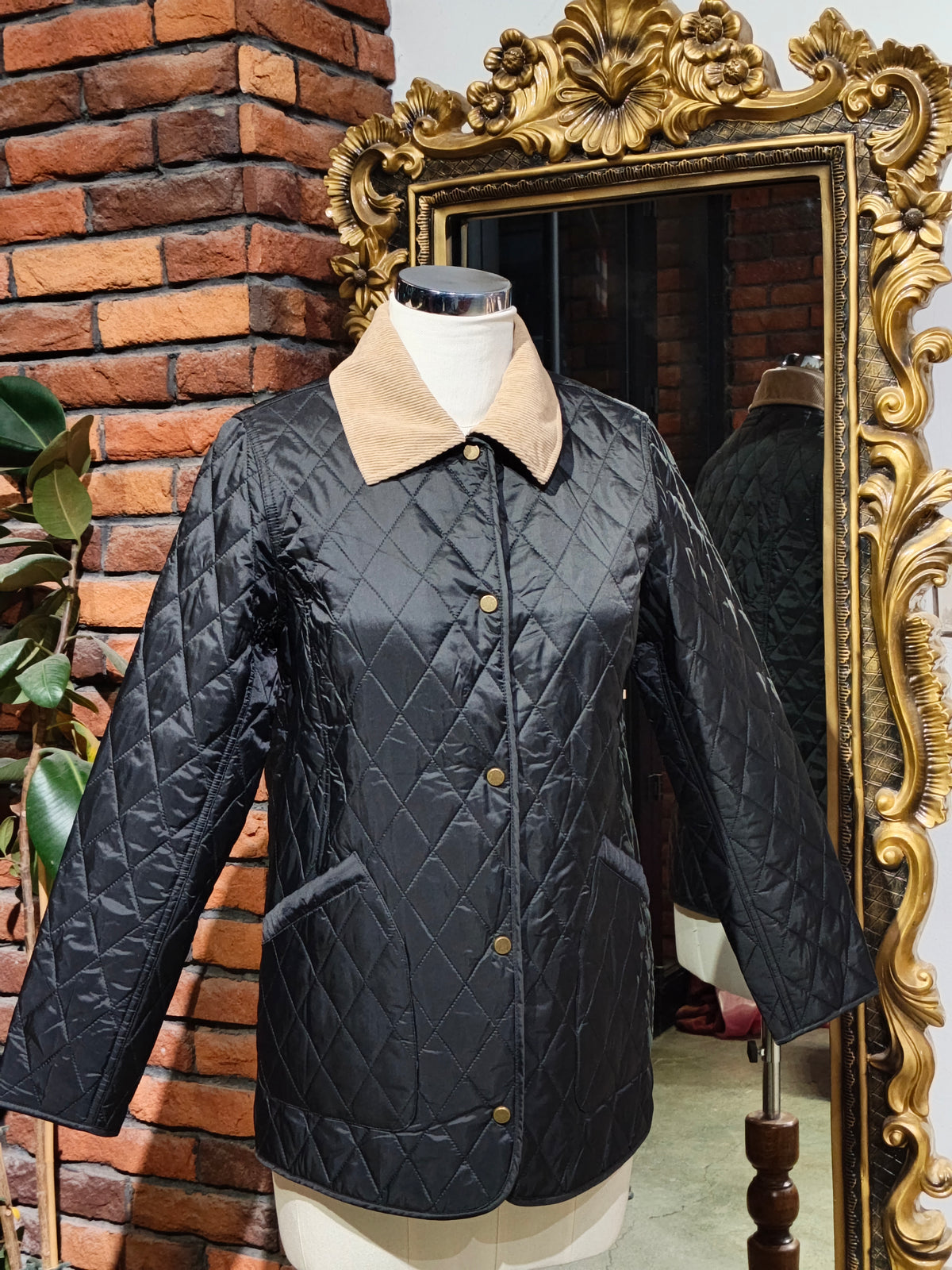 Hunter coat