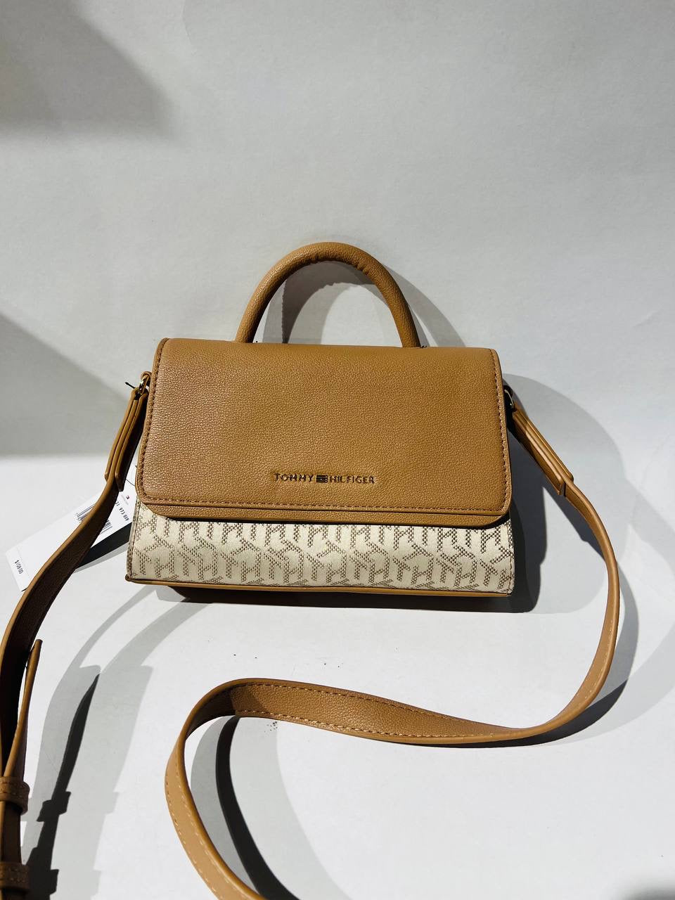 Tommy Hilfiger crossbody bag