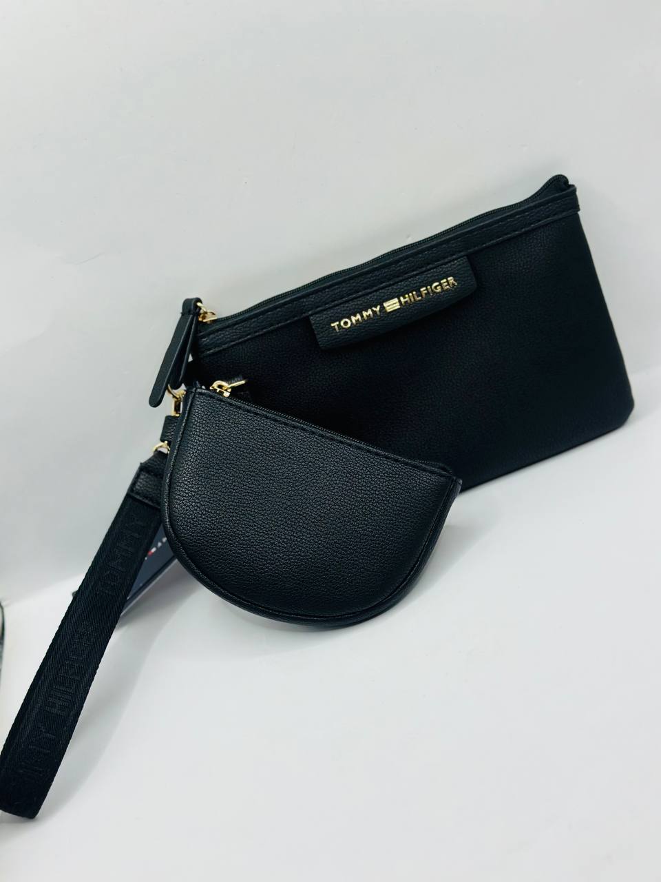 Tommy Hilfiger wallet