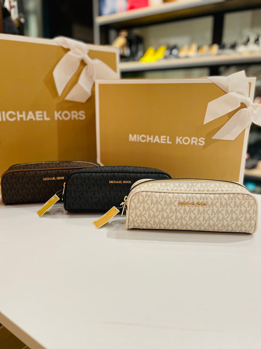 Michael kors hand bag