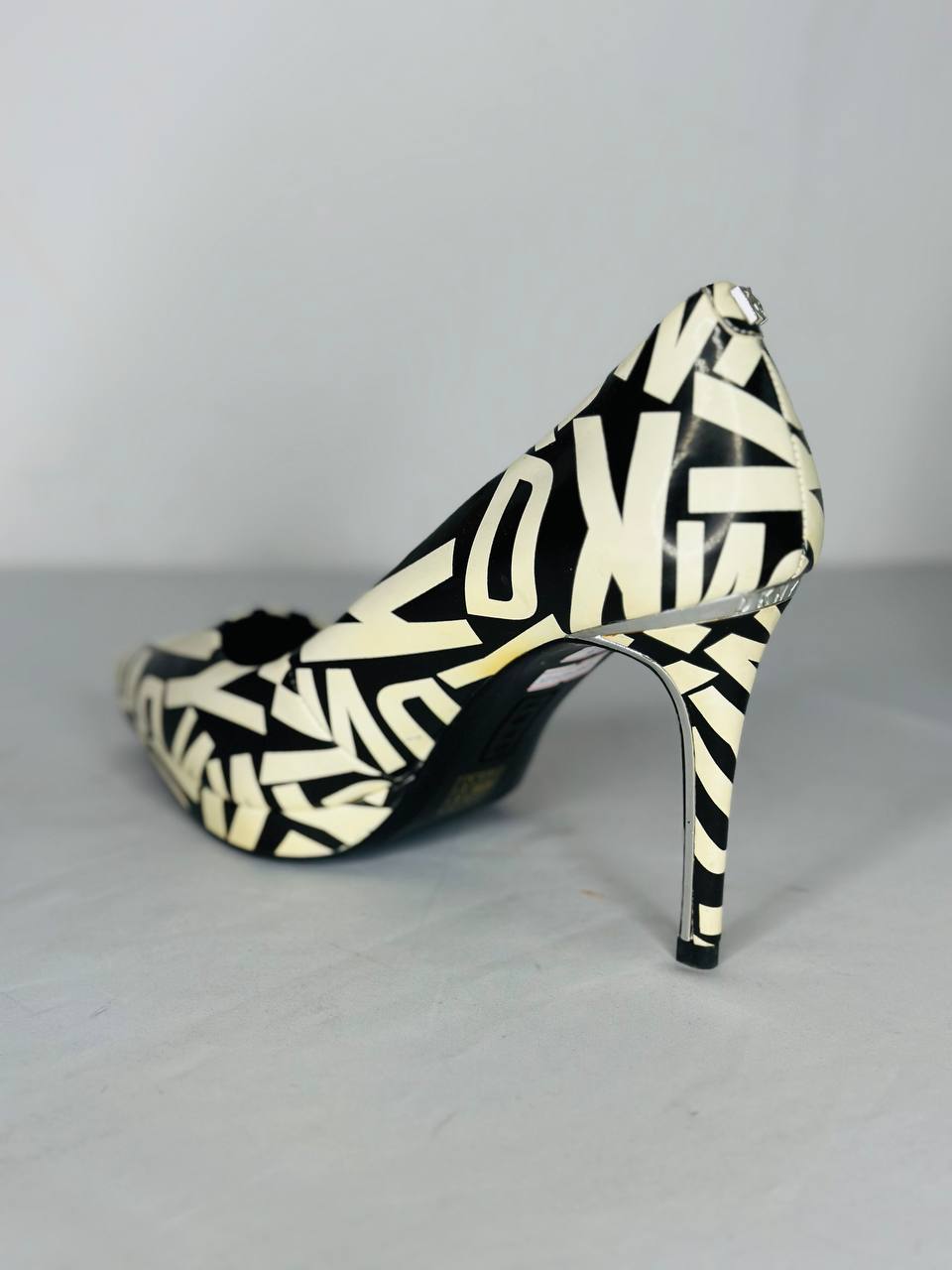 Dkny shoes