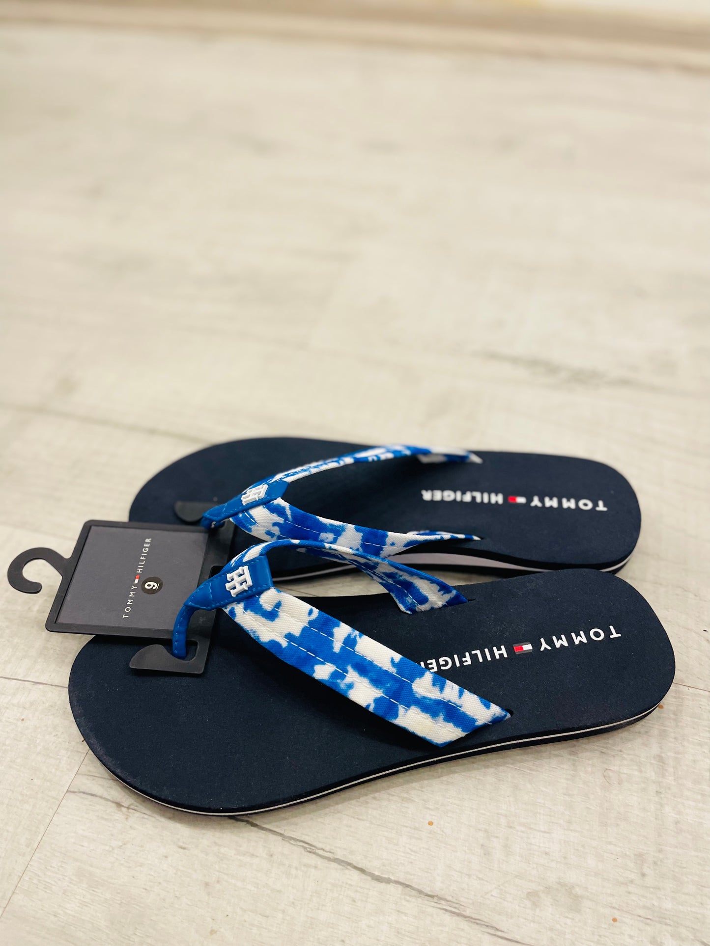 Tommy Hilfiger sandal