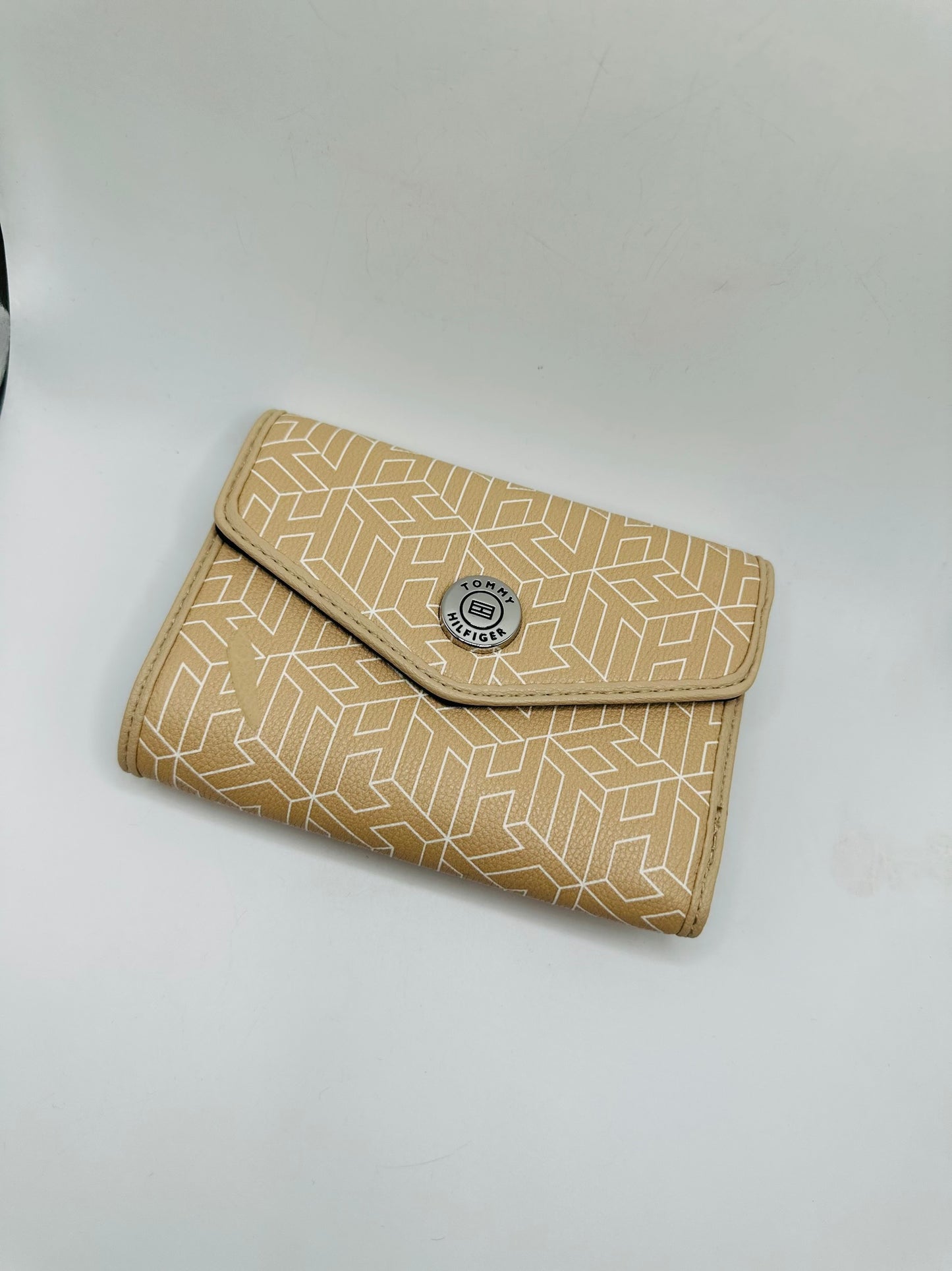 Tommy Hilfiger wallet