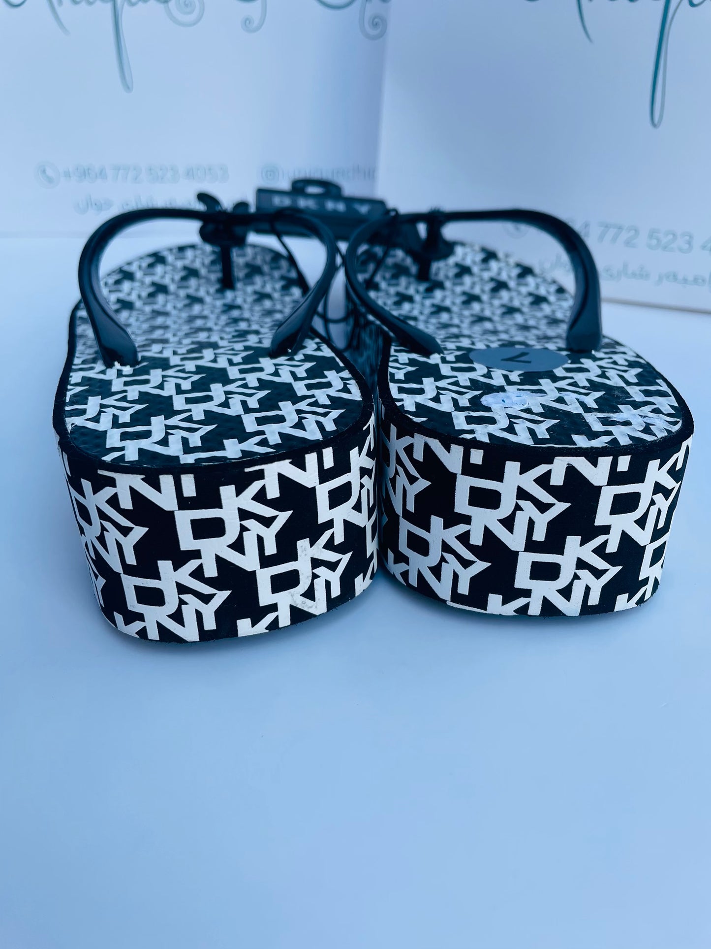 Dkny sandal