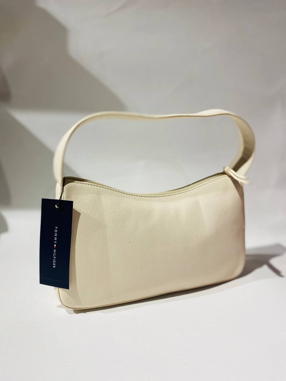 Tommy Hilfiger shoulder bag