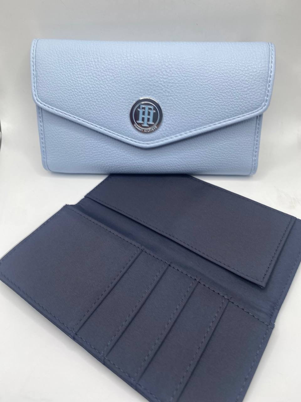 Tommy Hilfiger wallet
