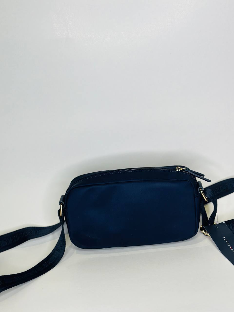 Tommy Hilfiger bag