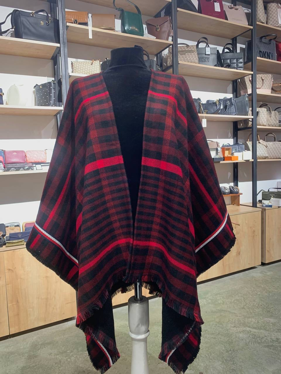 Tommy Hilfiger cape