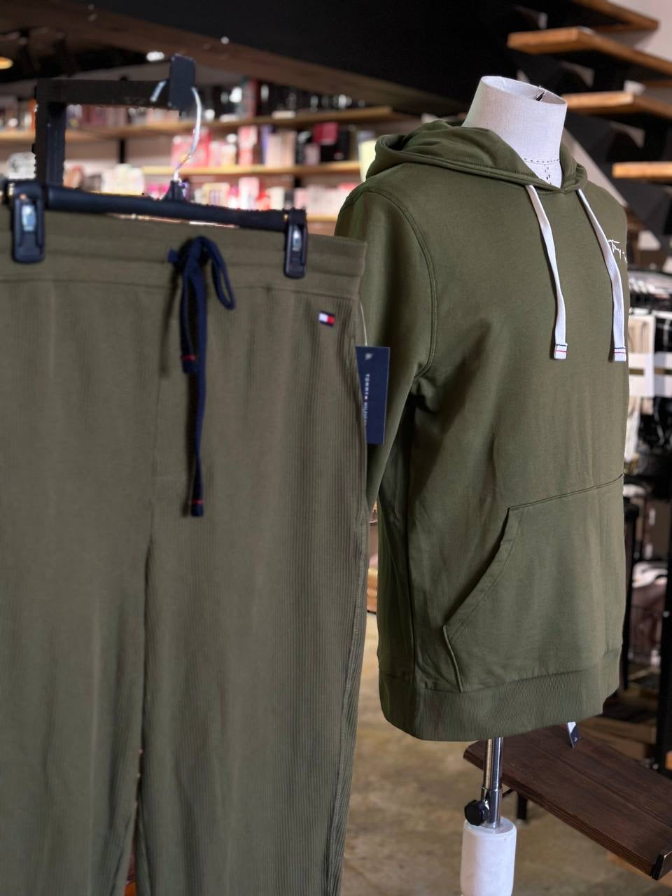 Tommy Hilfiger pajama set