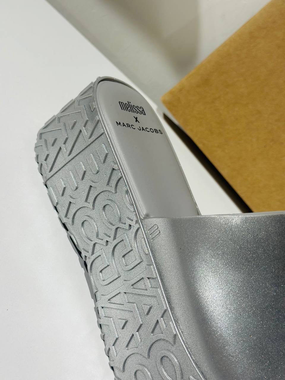 Melissa x Marc Jacobs sandal size 40