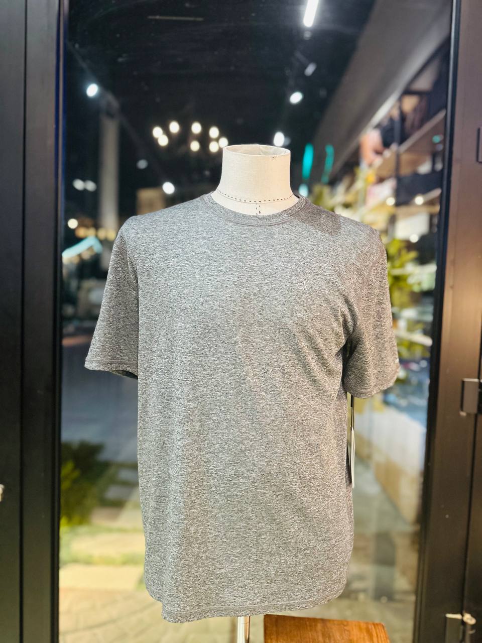 Calvin Klein shirt size medium
