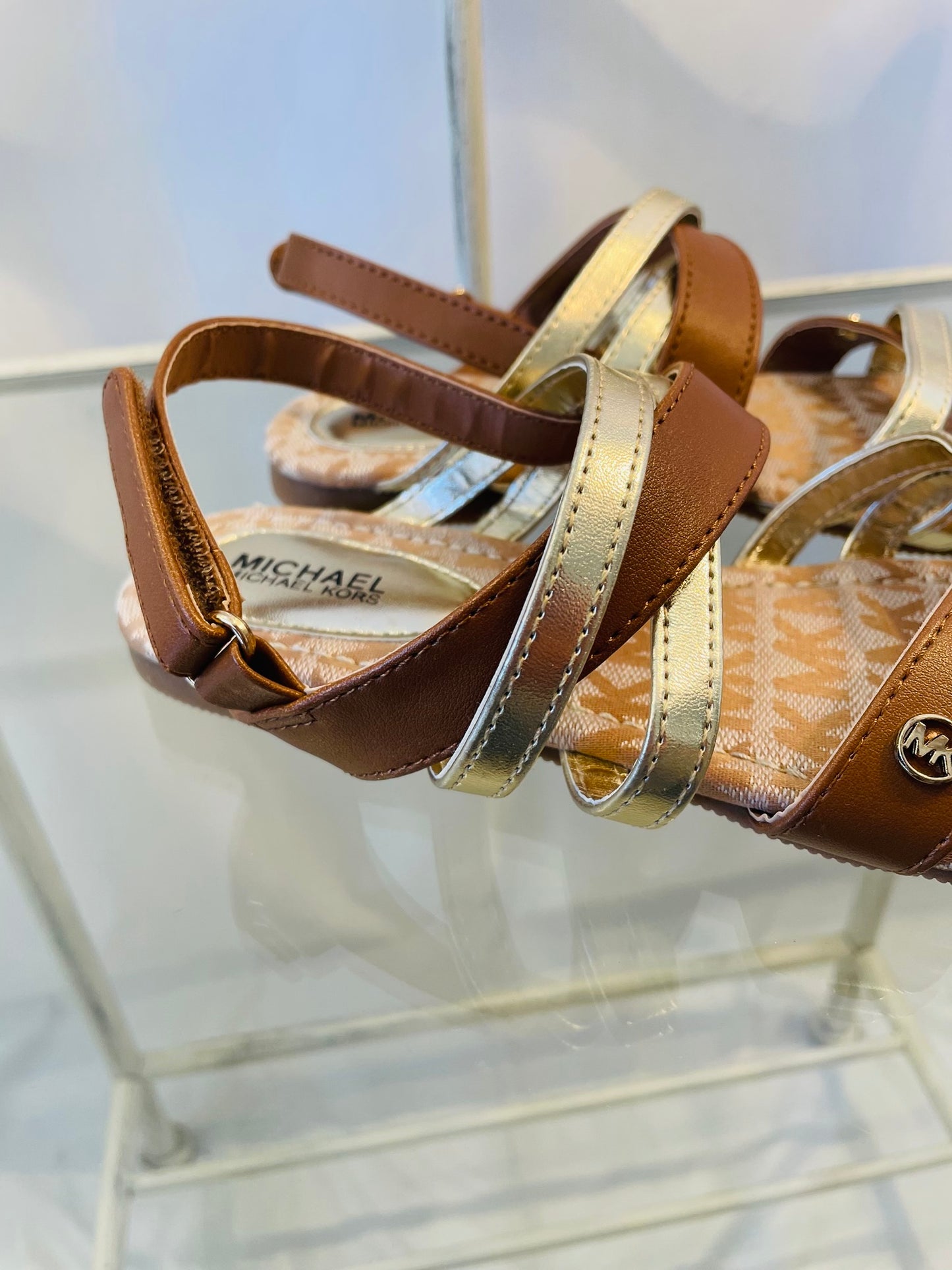 Michael kors sandal