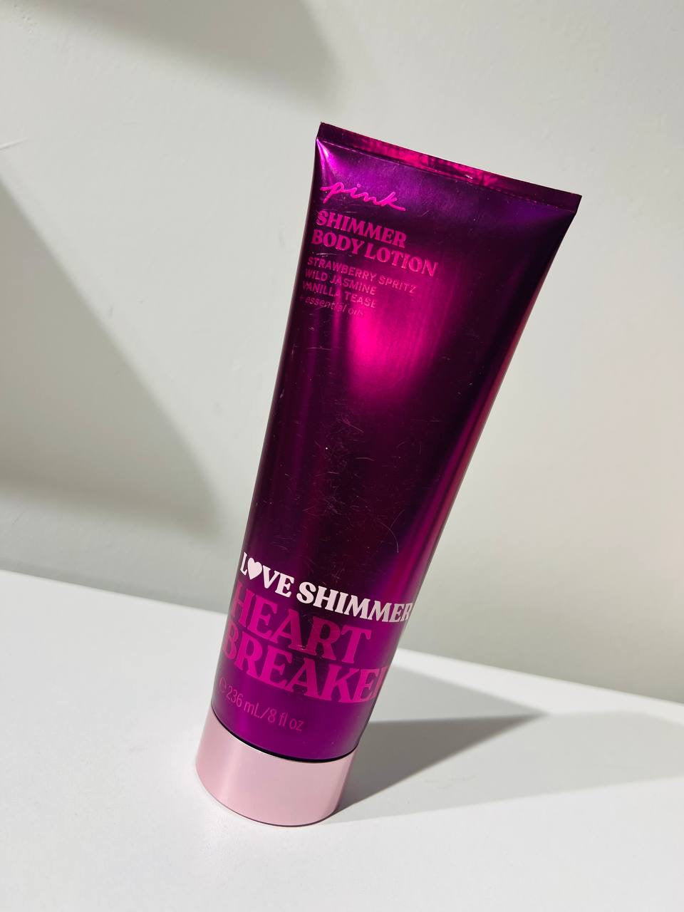 Victoria's Secret PINK Love Shimmer Heartbreaker Shimmer Body Lotion