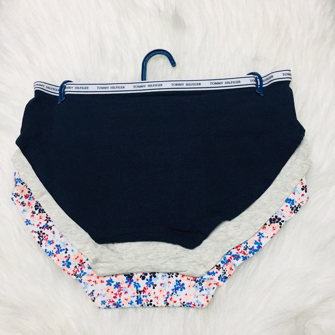 Tommy Hilfiger underwear set size small