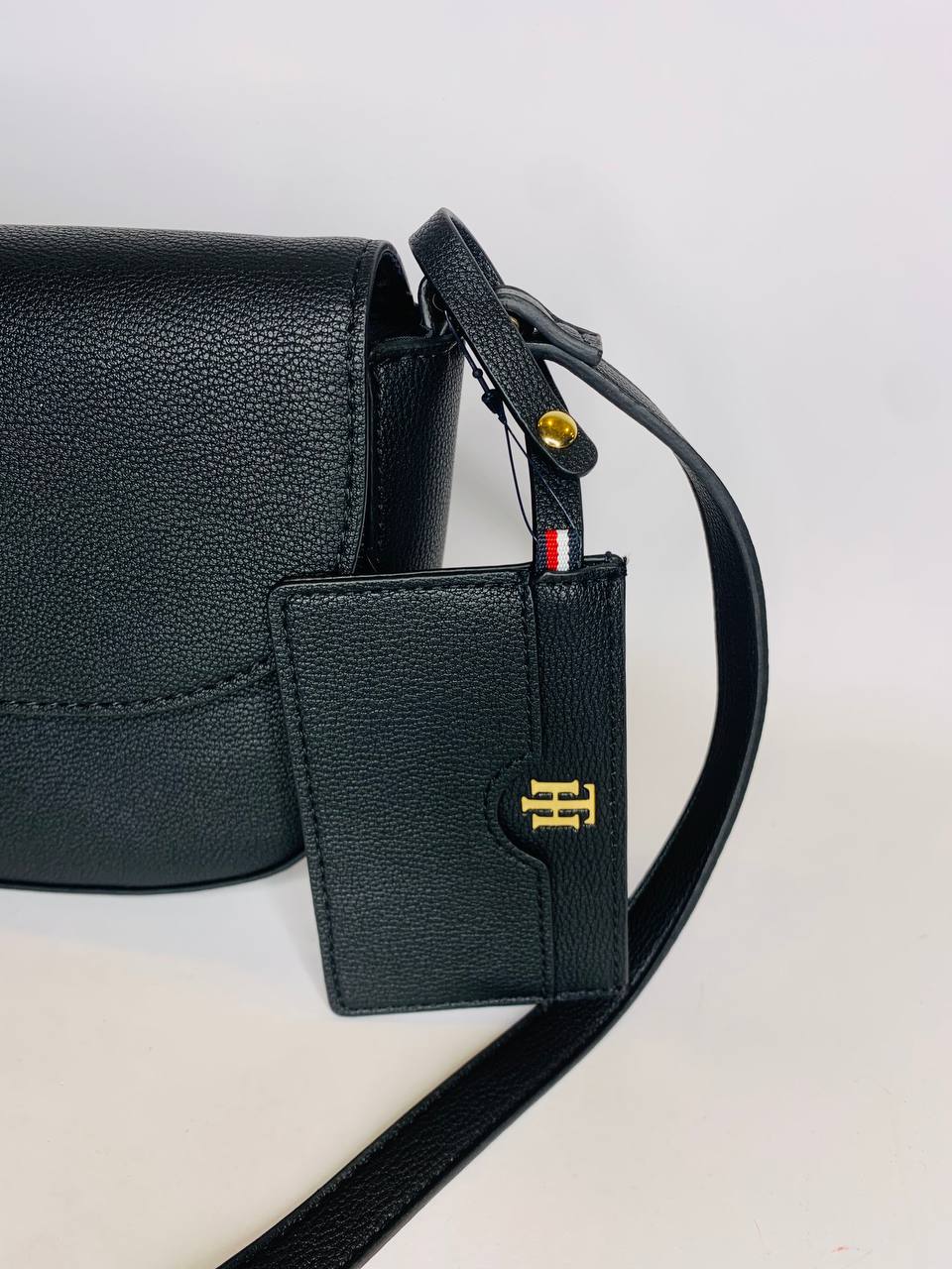 Tommy Hilfiger bag