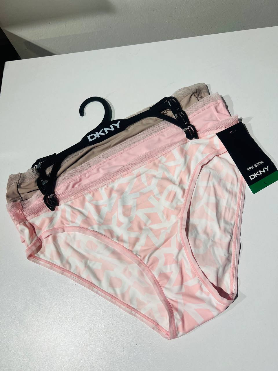 DKNY underwear set size large