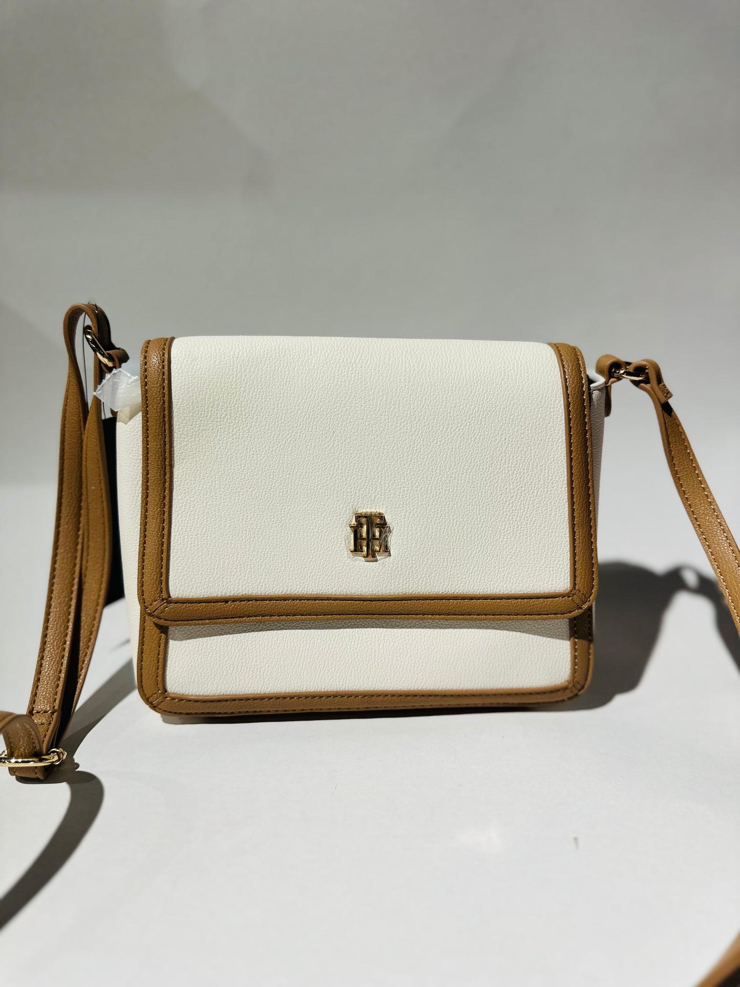 Tommy Hilfiger crossbody bag