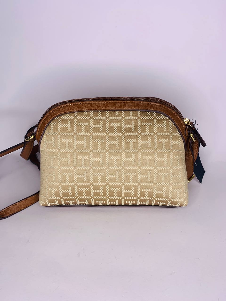 Tommy Hilfiger bag