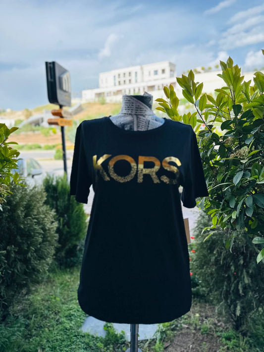 Michael kors shirt size small