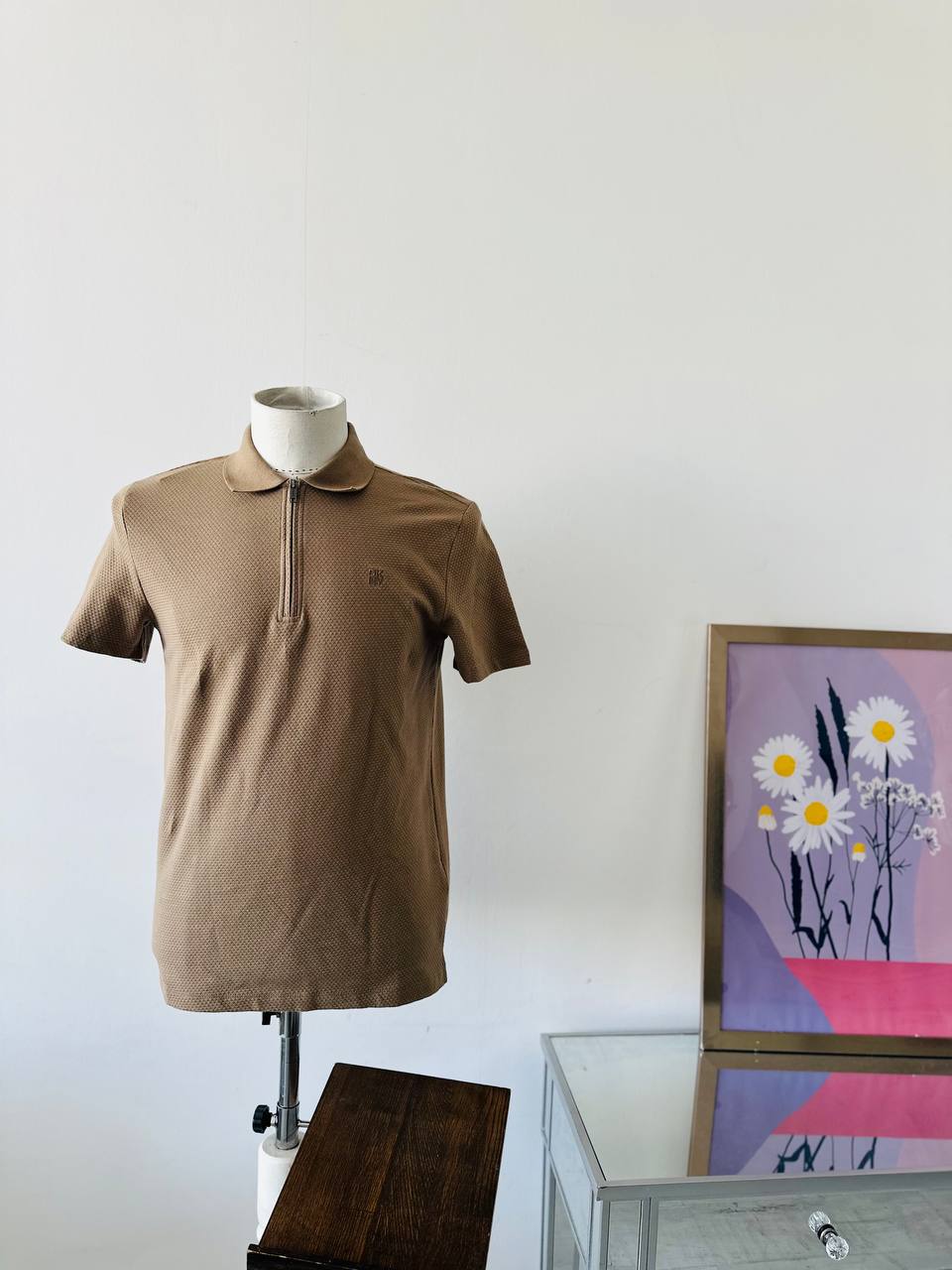 Dkny shirt size medium