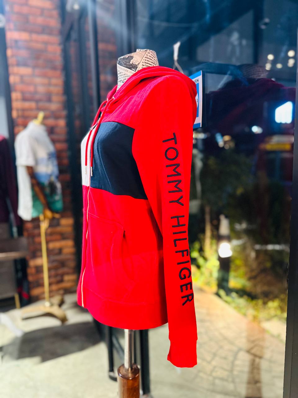 Tommy Hilfiger hoodie