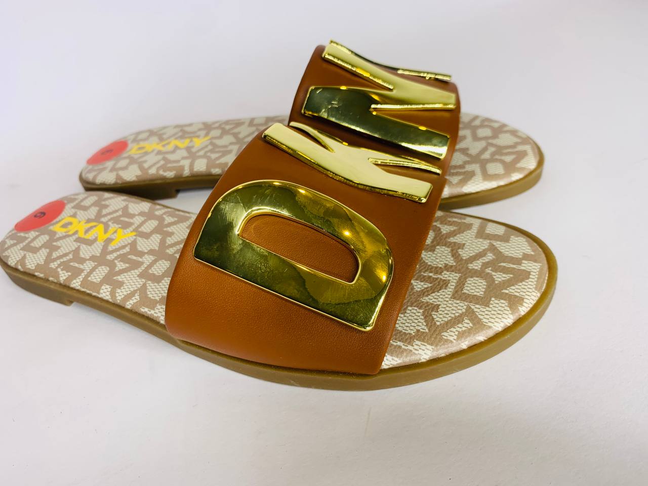 Dkny sandal