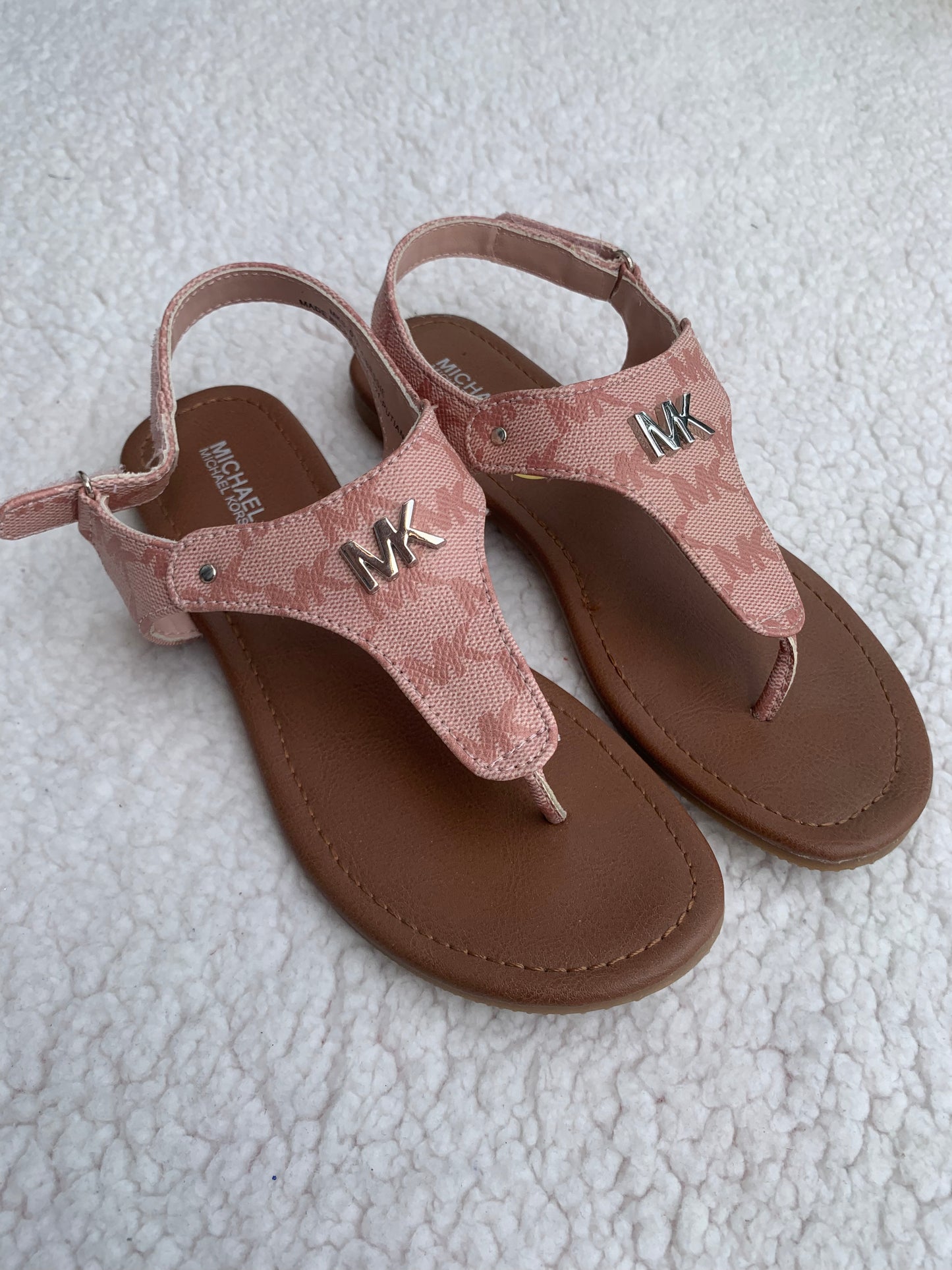 Michael kors sandal for kids
