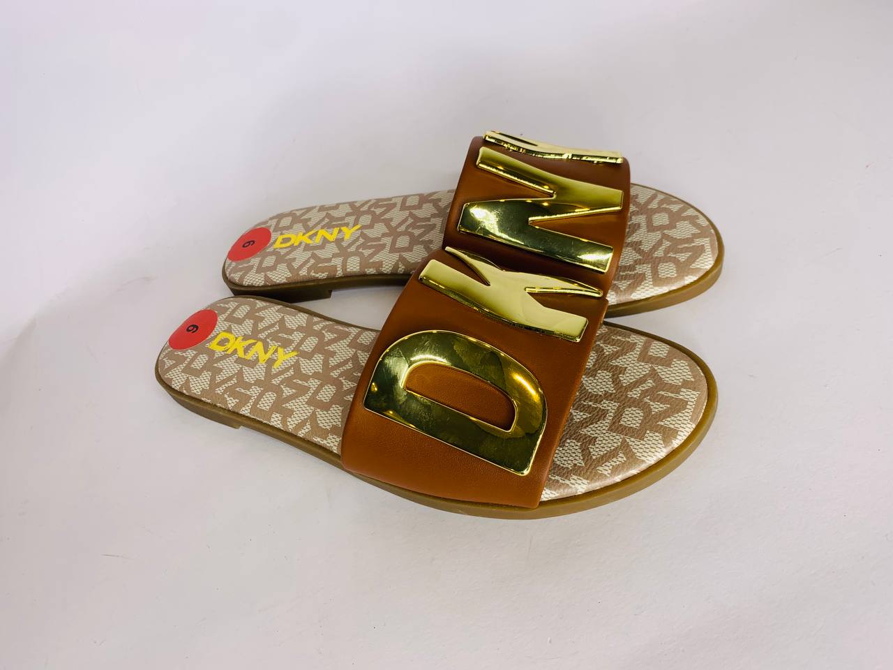 Dkny sandal