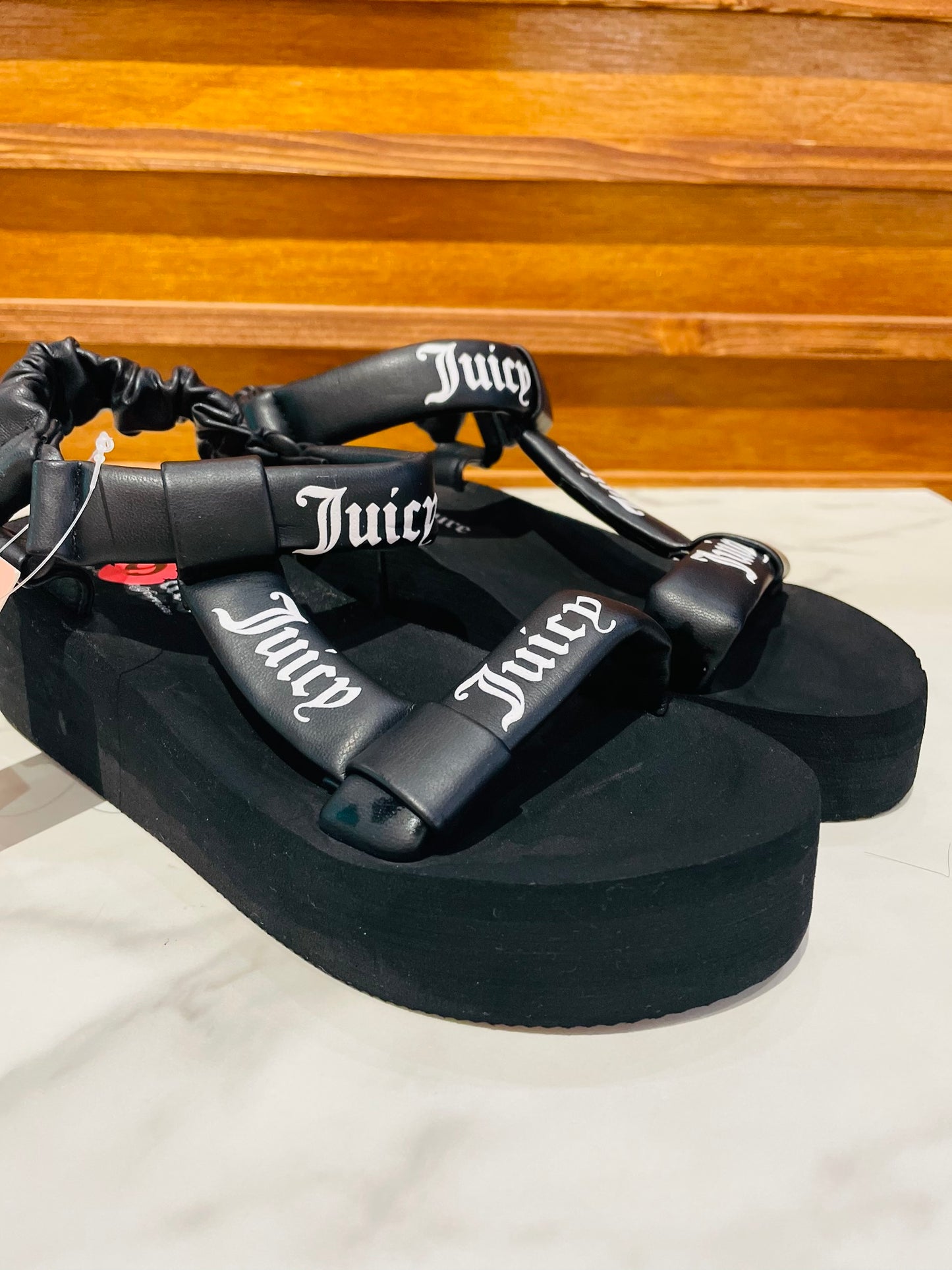 Juicy couture sandal