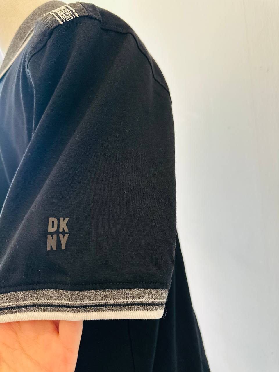 Dkny shirt size large