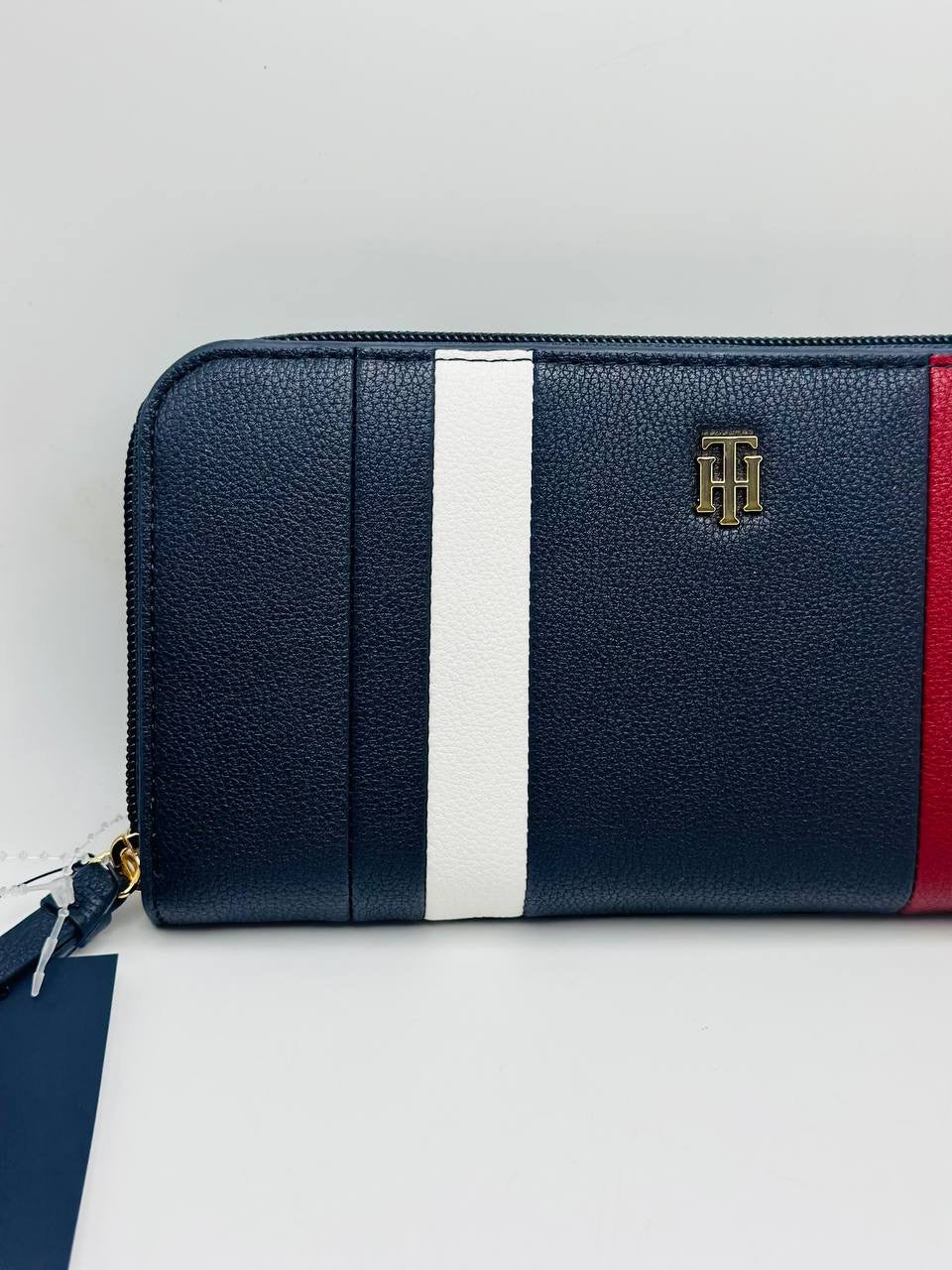 Tommy Hilfiger wallet
