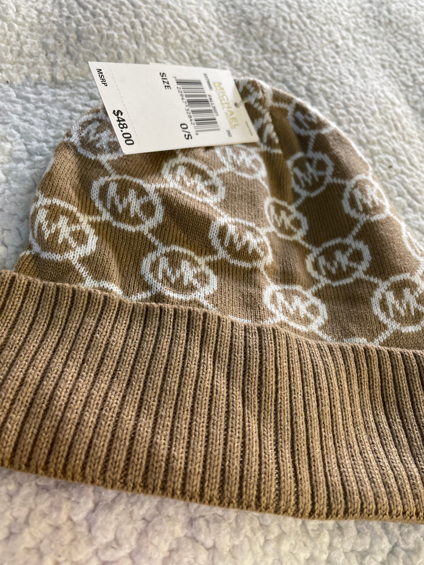 Michael kors hat