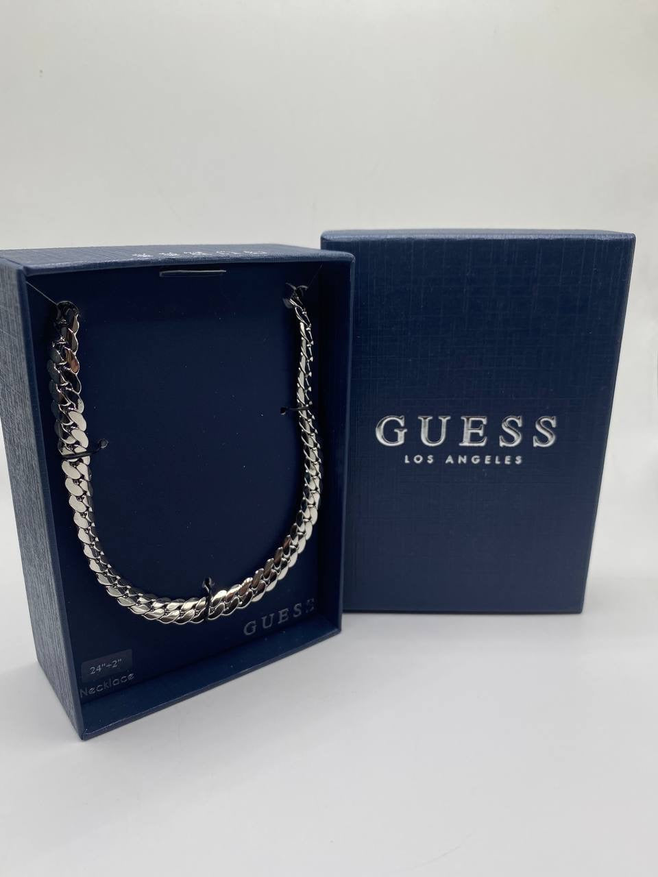 Guess necklace