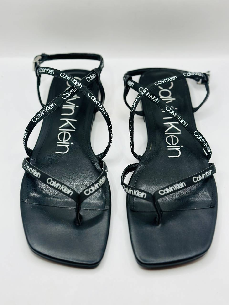 Calvin Klein sandal size 40