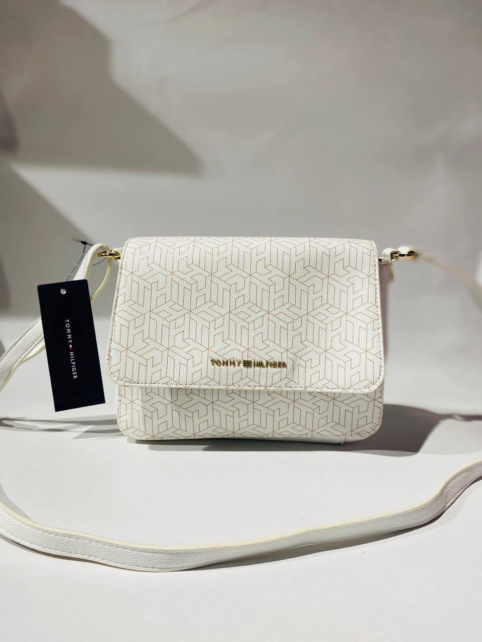 Tommy Hilfiger crossbody bag