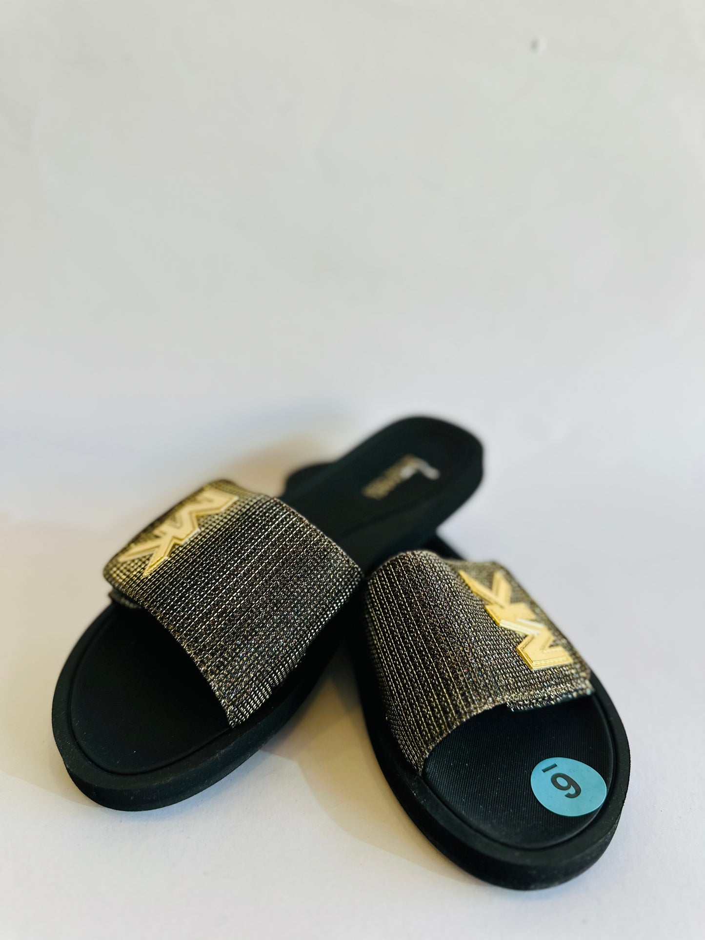 Michael kors sandal size 36.5