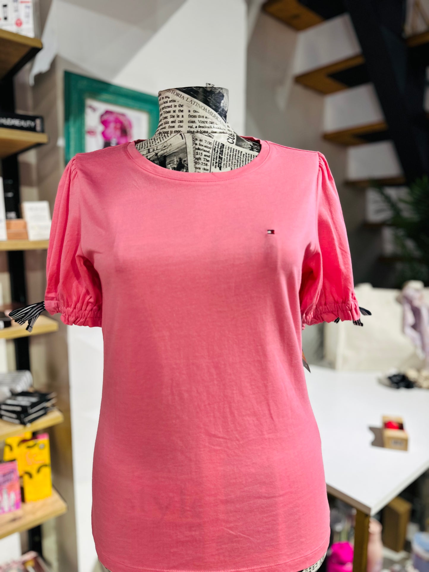 tommy hilfiger top size small