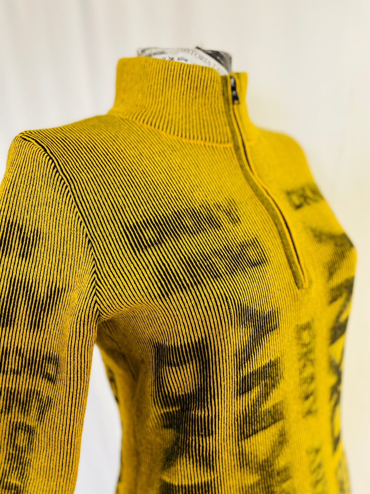 Dkny sweater