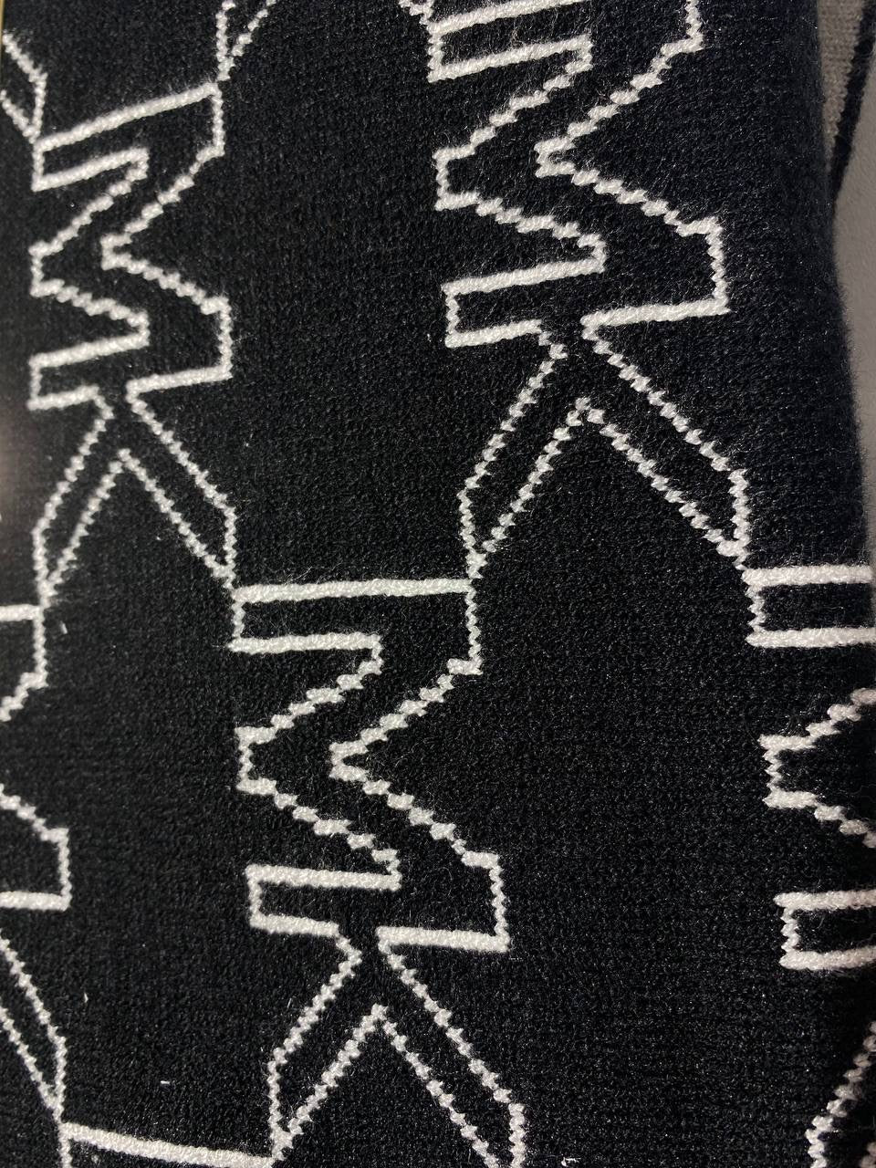 Michael kors scarf and hat set