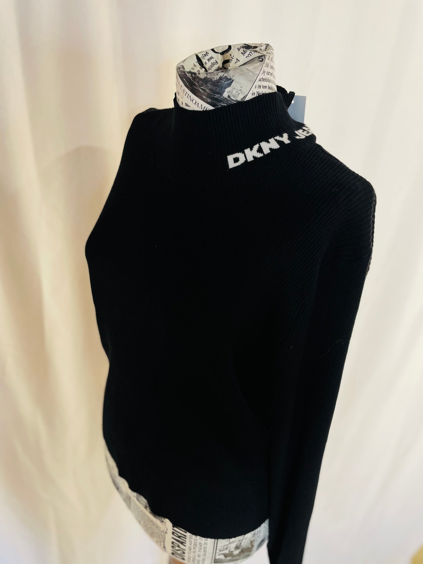 Dkny sweater