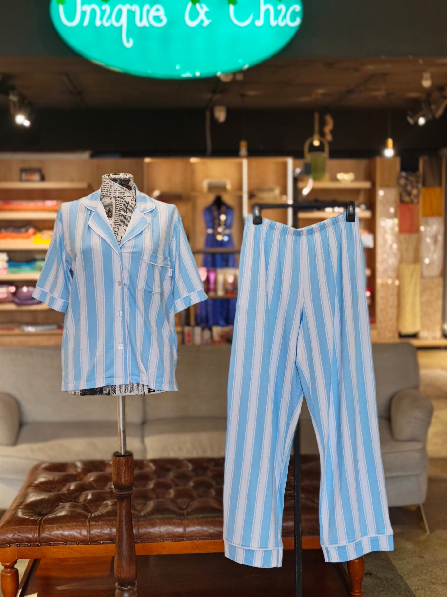 DKNY pajama set size small