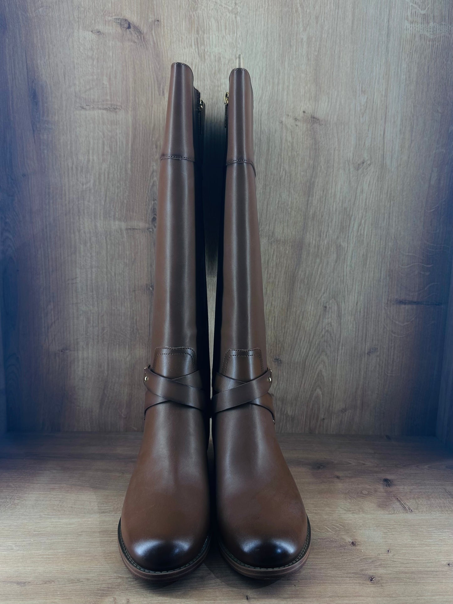 Michael Kors boots in brown  size 37.5