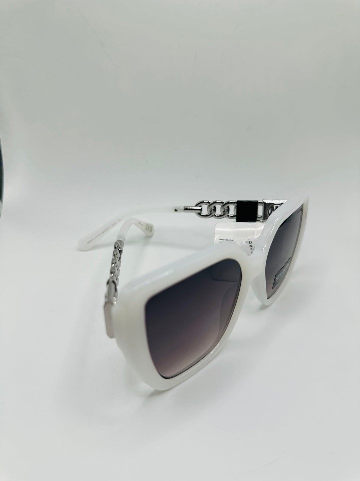 Steve Madden sunglasses