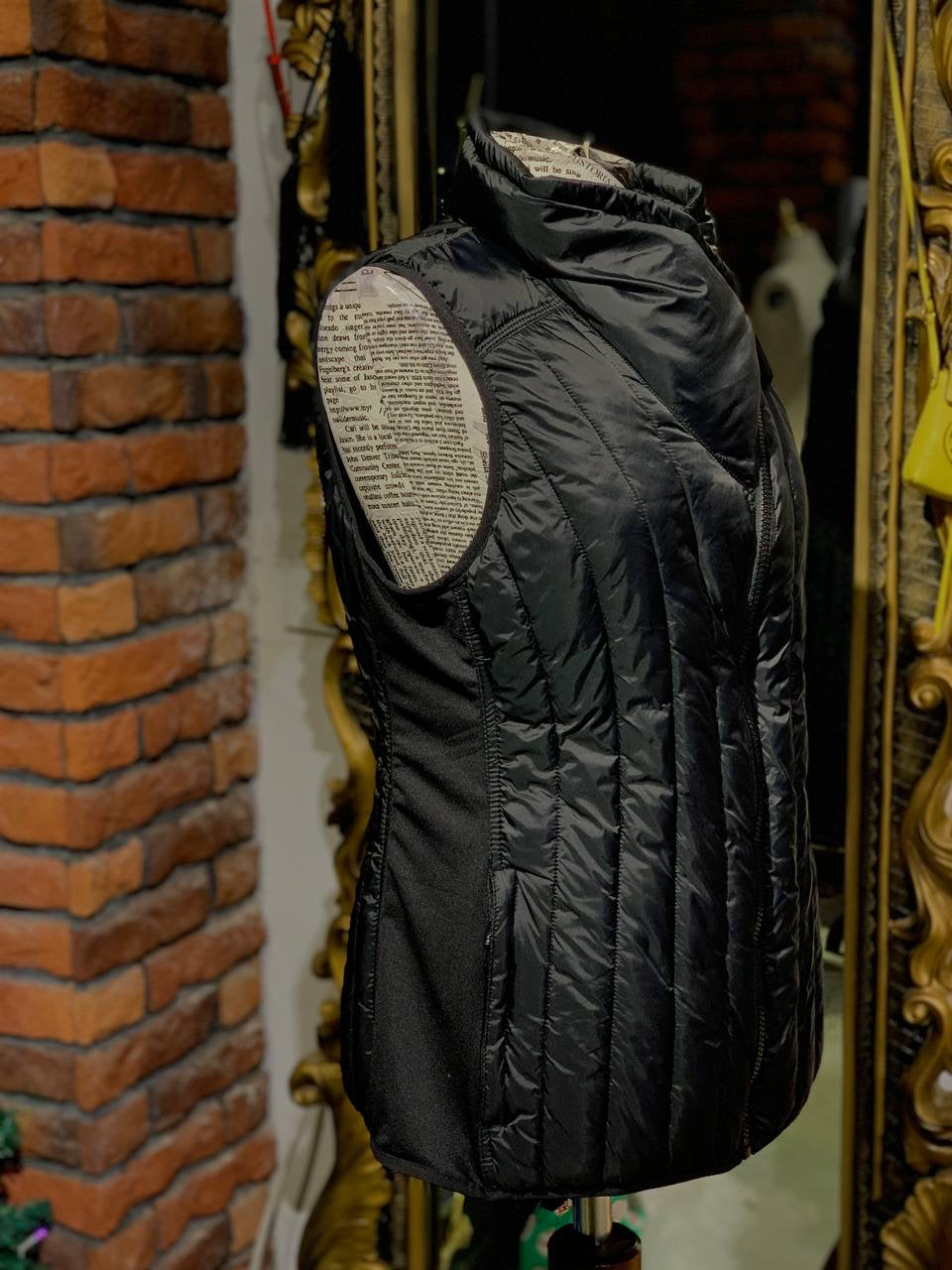 Calvin Klein vest size large