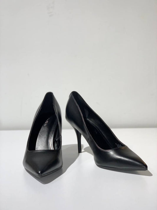 Calvin Klein heels size 7