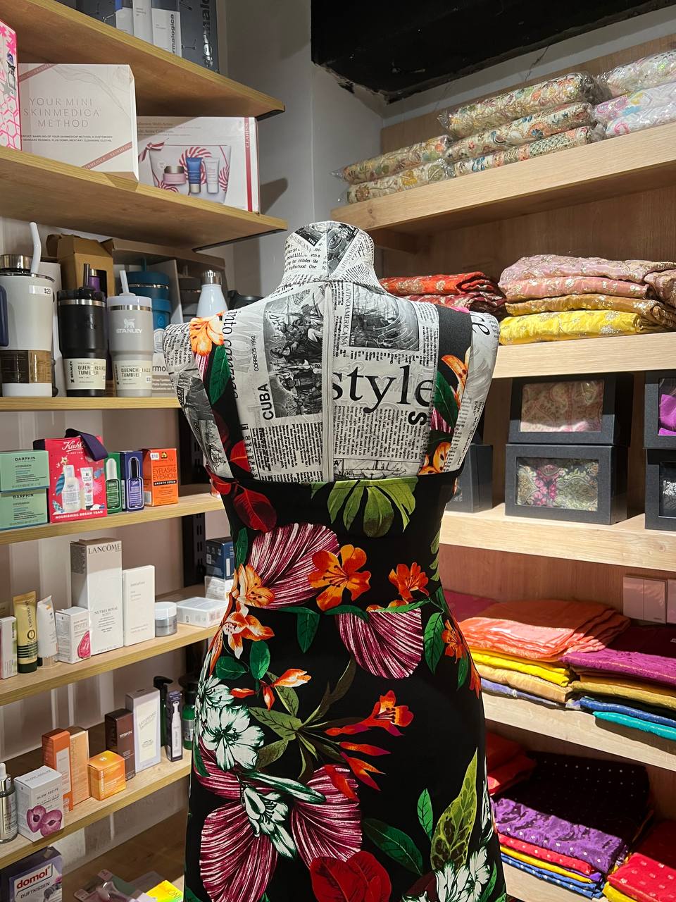 One clothing dress