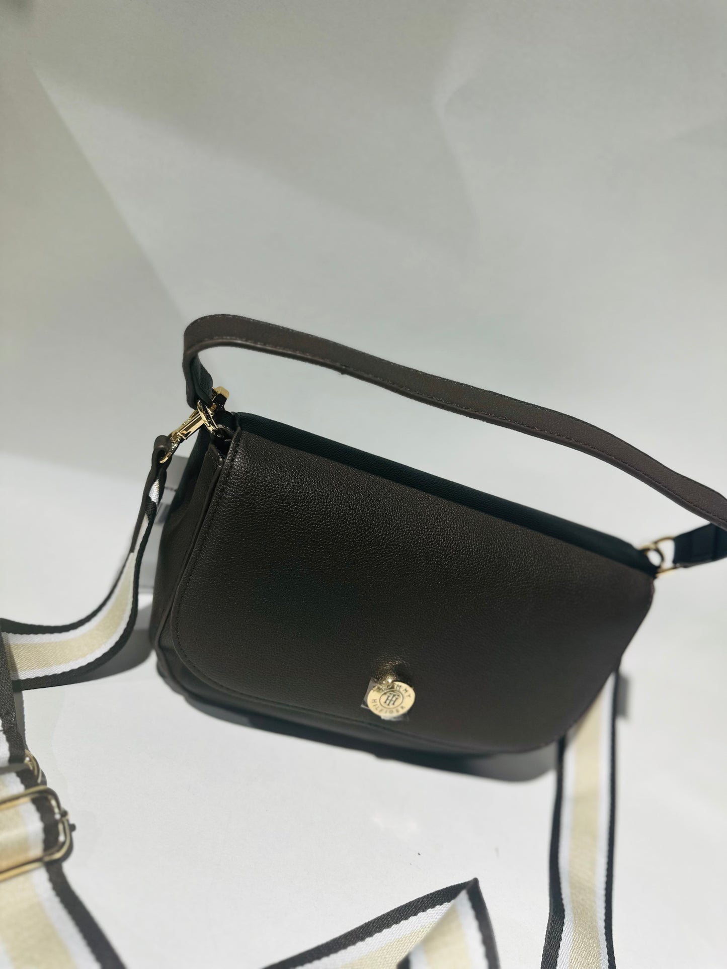 Tommy Hilfiger bag brown